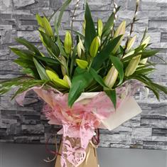 Lily bouquet