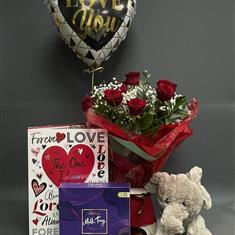 A Lovers Valentines Gift Set