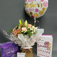 Luxury Mother's Day Gift Set